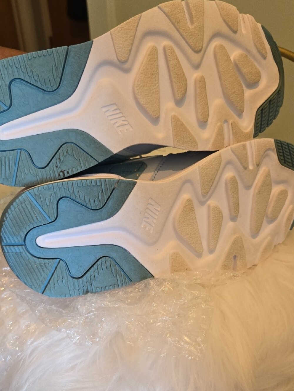 Nike Kids Light Blue and White Sneakers - Picture 7 of 10